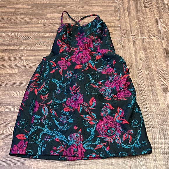 URBAN OUTFITTERS Black Red Floral Electric Heart Strappy Mini Dress! - Picture 5 of 8